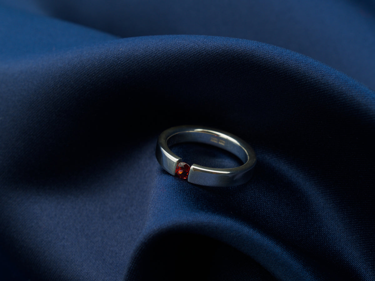 Lapland Garnet Ring