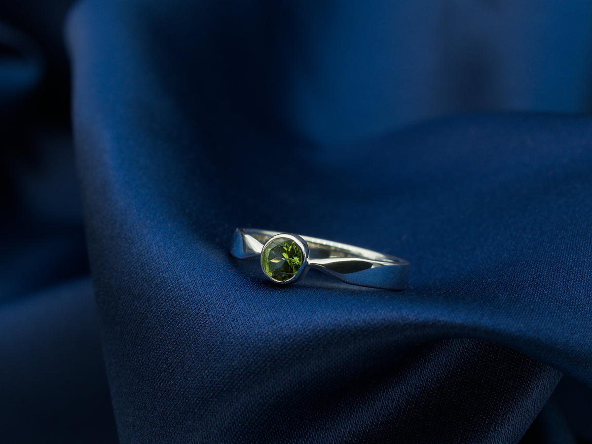 Sterling silver ring with a green peridot gemstone