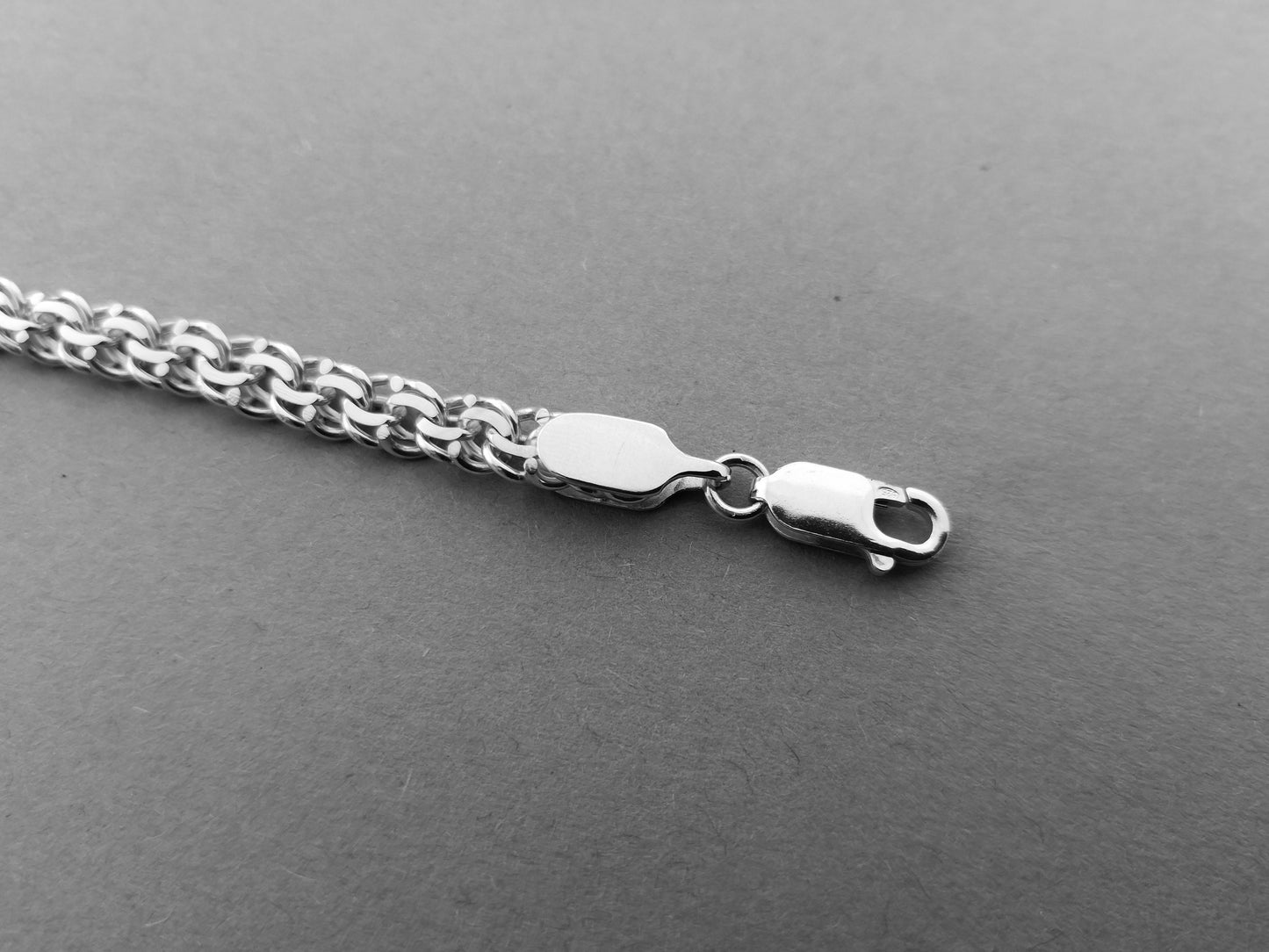 Bismarck chain bracelet