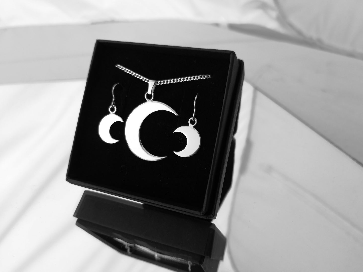 Luna Pendant & Earring Set