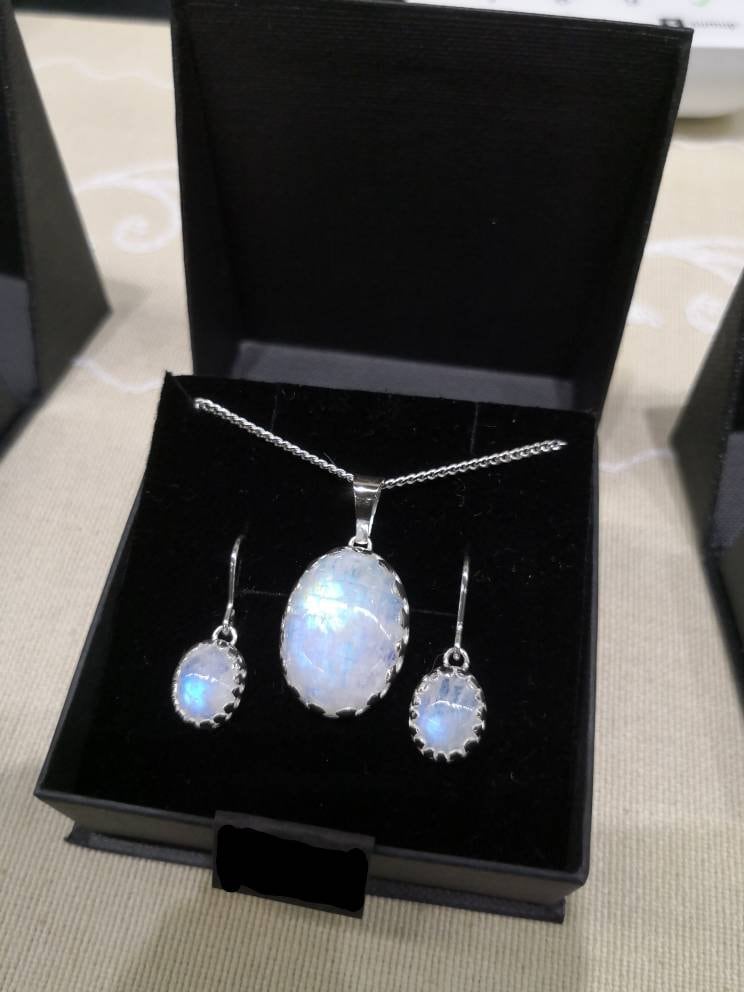 Rainbow Moonstone jewelry set