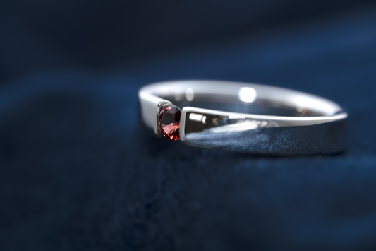 Lapland Garnet Ring